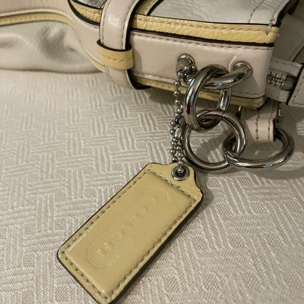 Coach bag - Picture 4 of 5